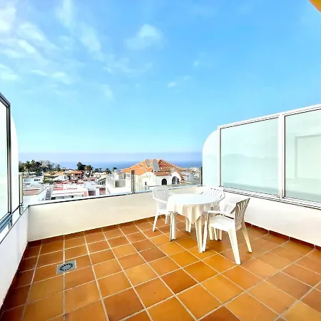 Nice Studio With Shared Rooftop Pool, In Puerto De La Cruz Puerto de la Cruz (Tenerife)