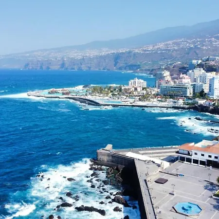 Nice Studio With Shared Rooftop Pool, In Puerto De La Cruz