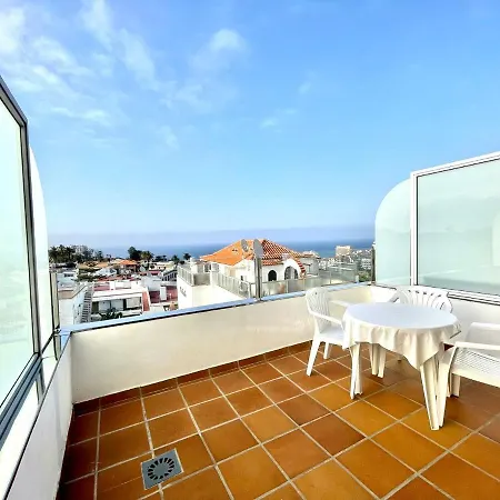 Nice Studio With Shared Rooftop Pool, In Puerto De La Cruz Puerto de la Cruz (Tenerife)