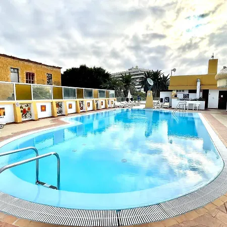 Nice Studio With Shared Rooftop Pool, In Puerto De La Cruz